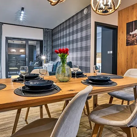 Centrum Park, Sun & Snow * 斯克拉斯卡波伦巴